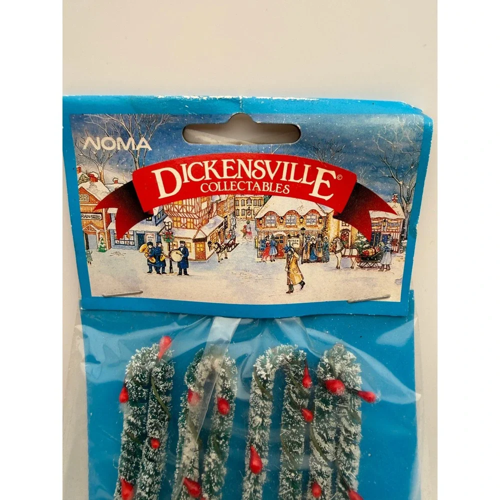 Noma Dickensville Collectables Frosted Sisal Garland Red Berries Vintage NEW